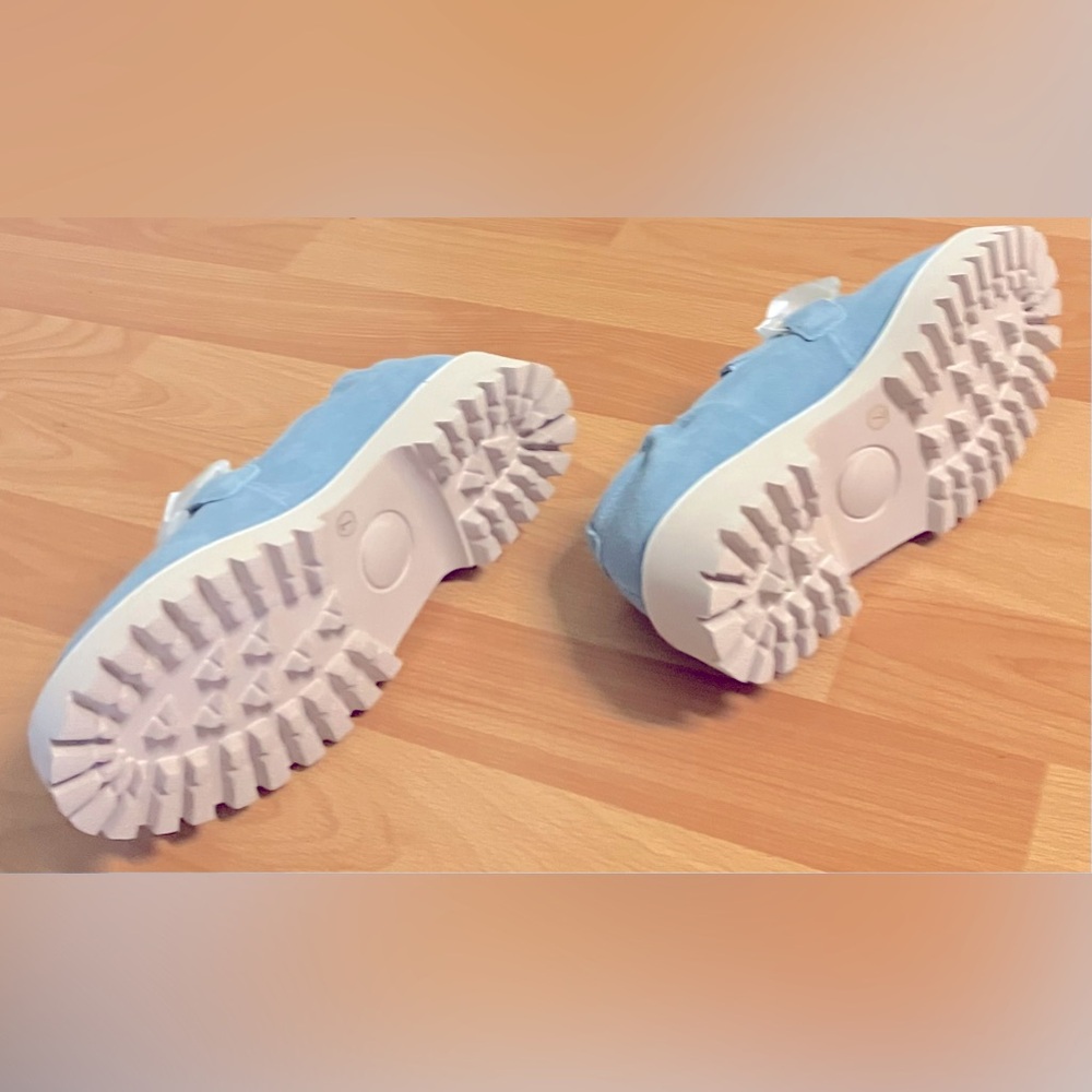 Matisse Light Blue Suede Chunky Loafer w/ White Sole - Size 7 - Picture 8 of 9